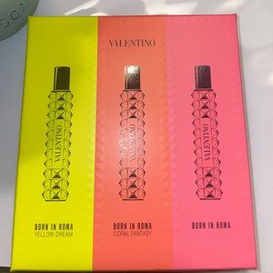Valentino Born in Roma 3 Piece Travel Spray set